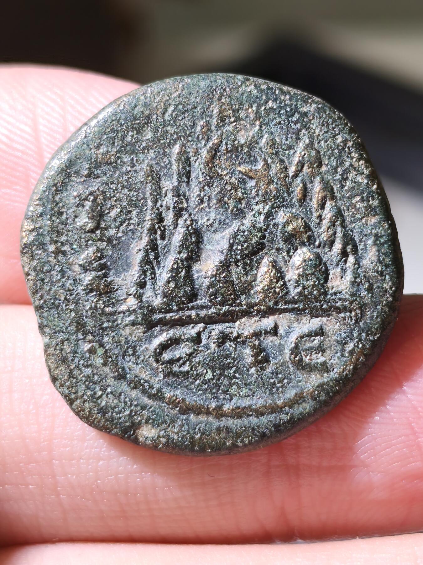 星盘世界钱币拍卖低佣金福利场(不直播) 罗马帝国12.58g 公元226年 亚历山大·塞维鲁 卡帕多西亚行省铜币 凯撒利亚城发行。