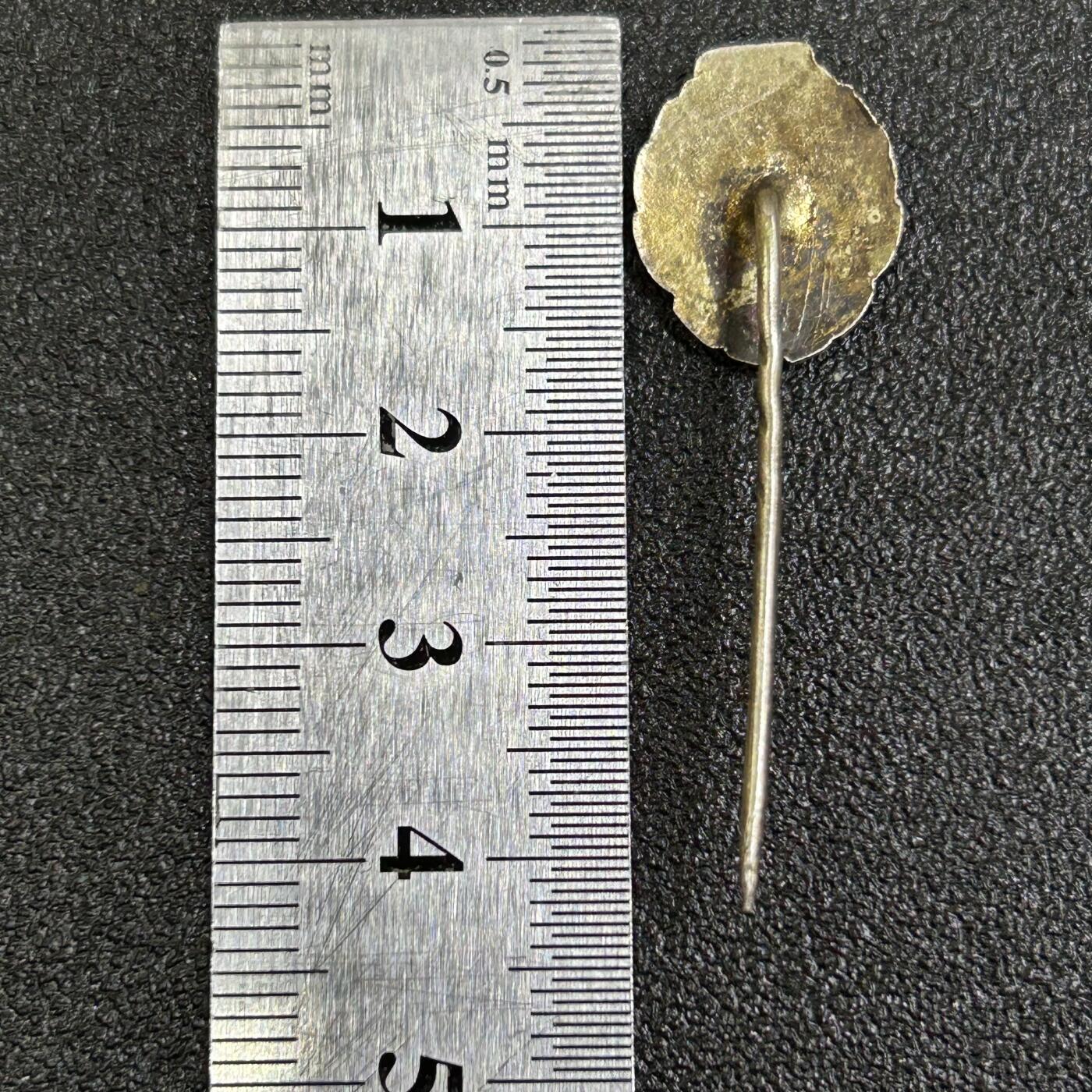 西秦中古拍卖第八十四期  芬兰左翼政党50周年纪念章