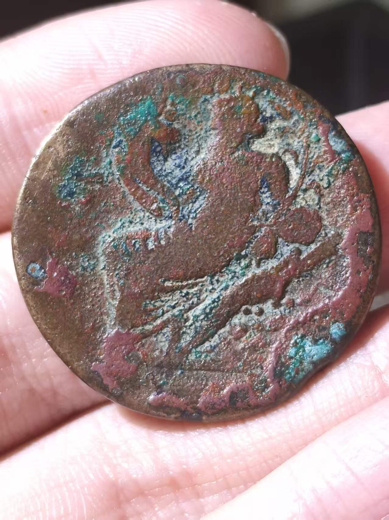 星盘世界钱币拍卖低佣金福利场(不直播) 哈德良埃及行省亚历山大里亚德拉克马大铜币21.42g。公元121/2年发行。背尼罗河神躺在鳄鱼上，手执丰饶角和芦苇。丰饶角左侧有纪年Ϛ ，即第六年，重21.42克。