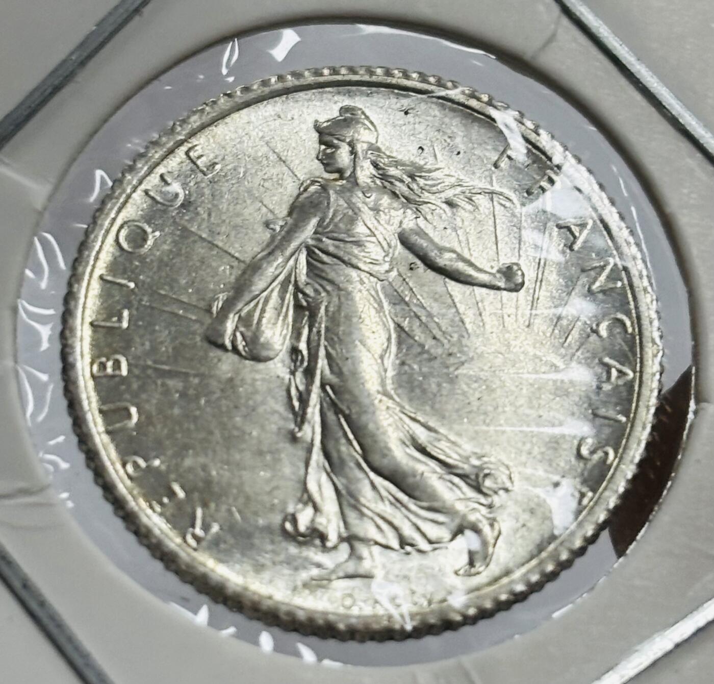文馨钱币收藏第 300 场，银币，散币，小量德占比利时时期货币，长期接代拍业务 MS 品 1916 年法国播种女神 1 法郎银币 第三版 5 克 835 银，裸币天花板品相
