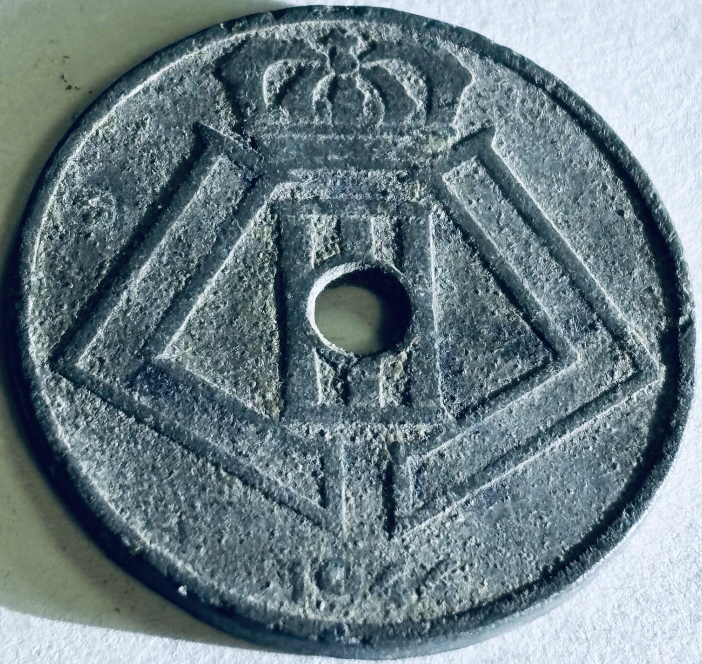 文馨钱币收藏第 300 场，银币，散币，小量德占比利时时期货币，长期接代拍业务 少见好品 1944 年二战时期德占领比利时利奥波德三世时期 25 分锌币，第六版本