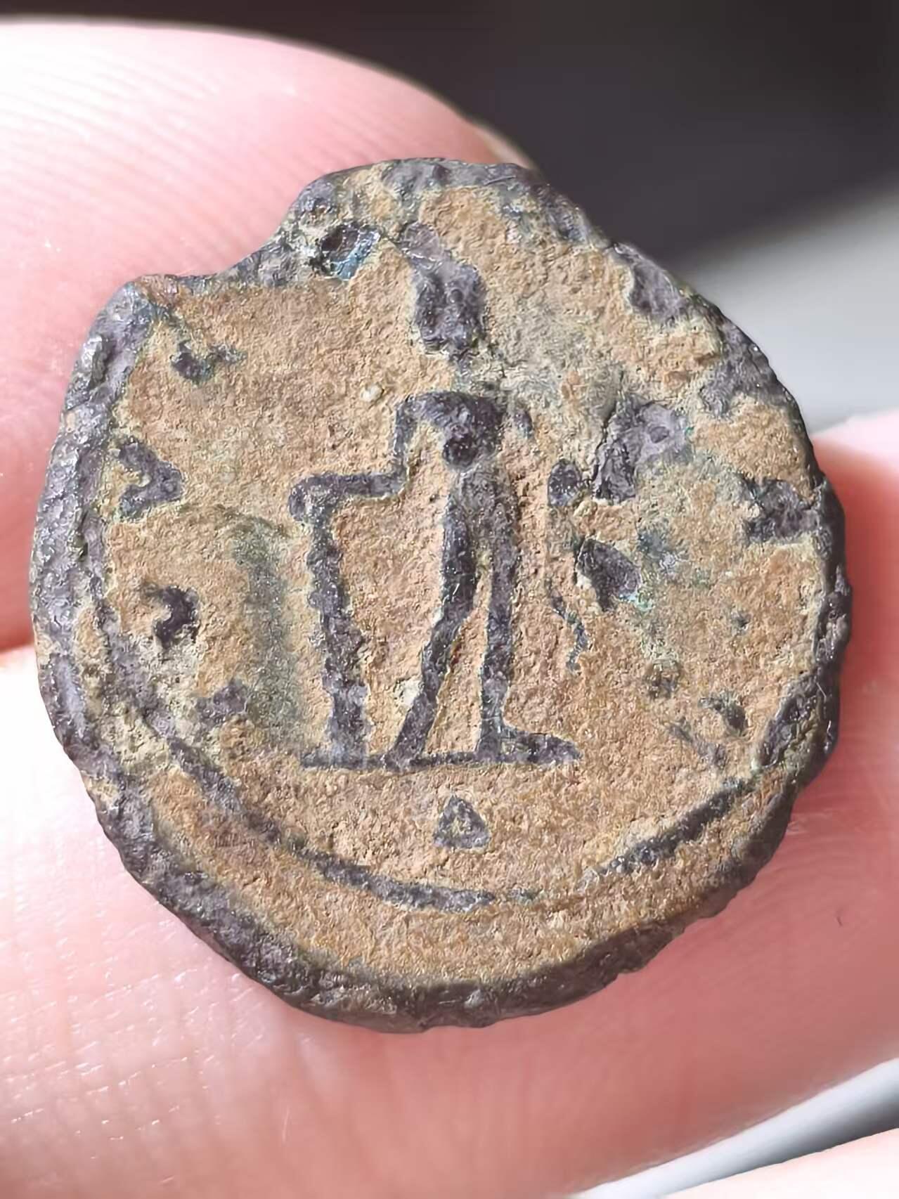 星盘世界钱币拍卖低佣金福利场(不直播) 罗马安东尼安洗银币 题材为英勇之神