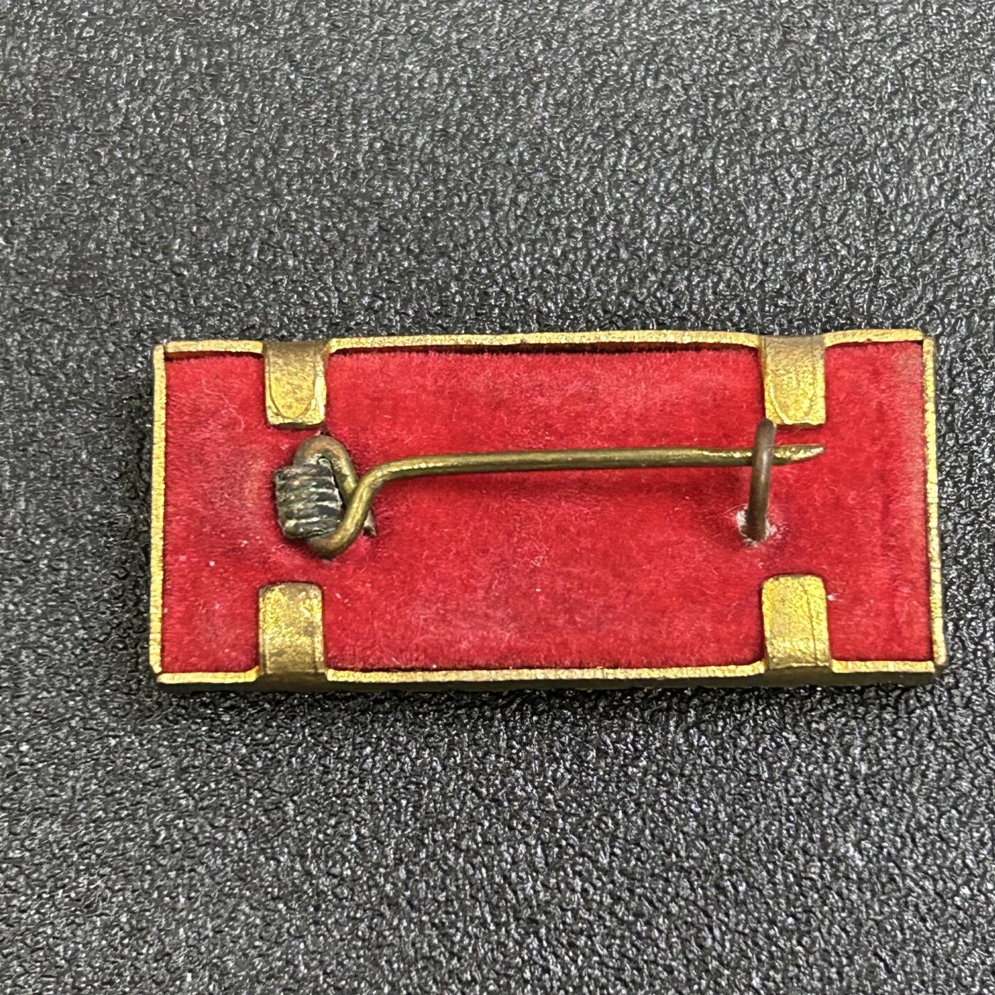 西秦中古拍卖第八十四期  泰国保卫国境奖章勋略 集体嘉奖版 授予美军的版本