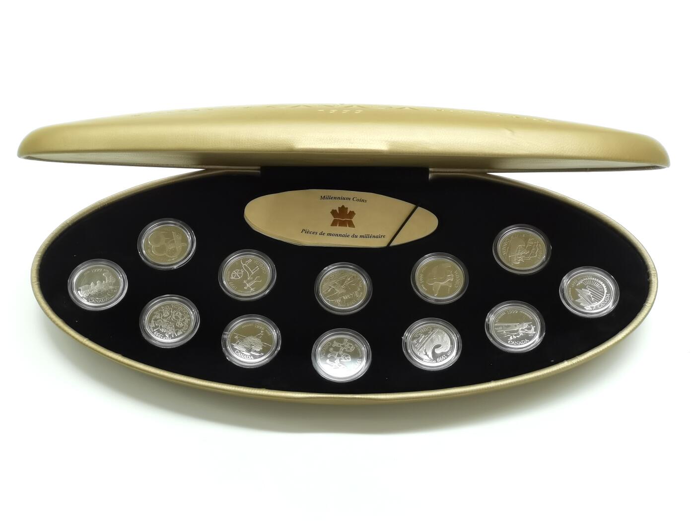 博洋堂世界钱币拍卖第168期（全场包邮） 加拿大1999年25分12枚精制银币套 千禧年系列-加拿大过去月份12遗产 12*5.9克925银 盒证全