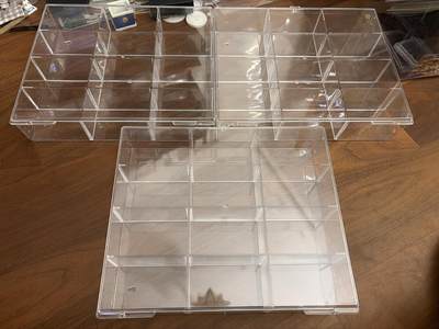 麦趣喜第六场   (4月17号周五晚上22点截拍，专注买家市场，福利拉满)  - 手办展示盒 12宫格 3件 有轻微划痕 不影响使用