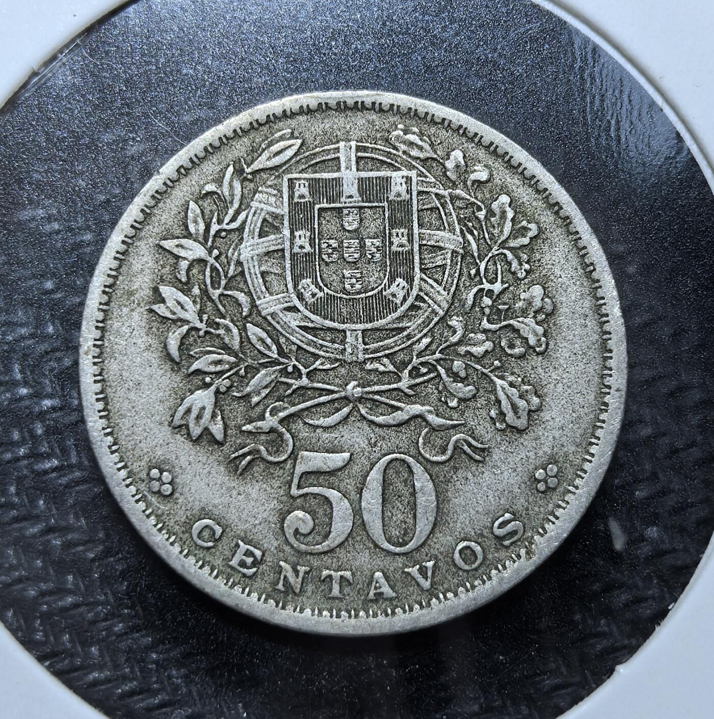 外国优质老铜币纪念币银币专场，周六晚上九点倒数截拍，满百包邮，节前出差在外，5月3日统一发货,可寄存半年，喜欢朋友微信扫描二维码可直接参拍