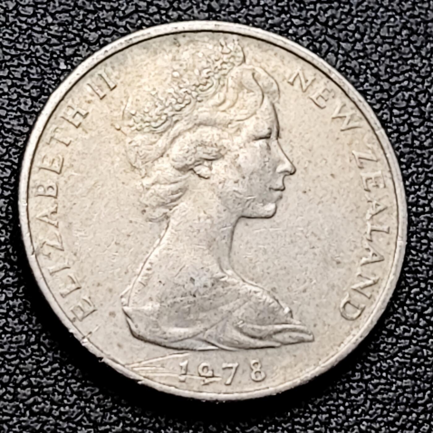 泉币菌-第226场-拍品多 请提前出价 英属新西兰 10分硬币 毛利人面具 伊丽莎白二世 女王24mm