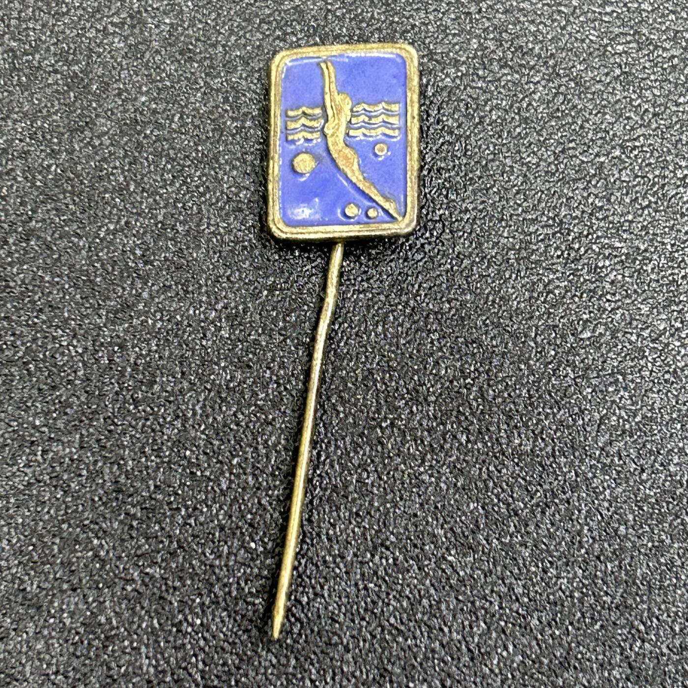 西秦中古拍卖第八十四期  芬兰二战游泳比赛纪念章