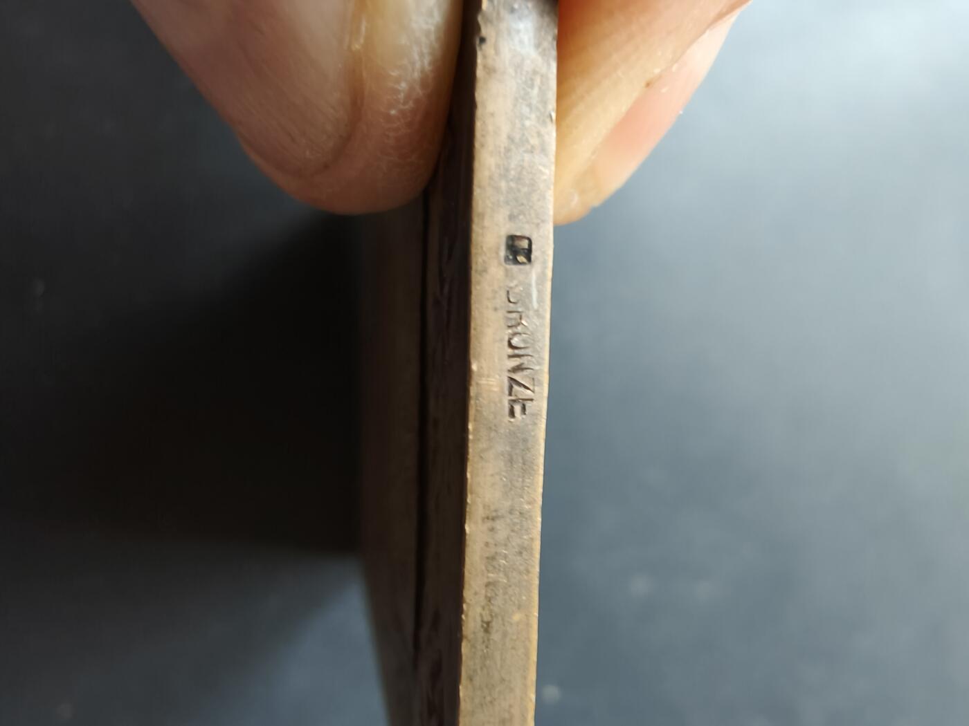 老王徽章第192期 法国1912年蒙迪迪耶农业竞赛方形大铜章      大师Rasmuny作品      尺寸45×60mm     重量71.6g