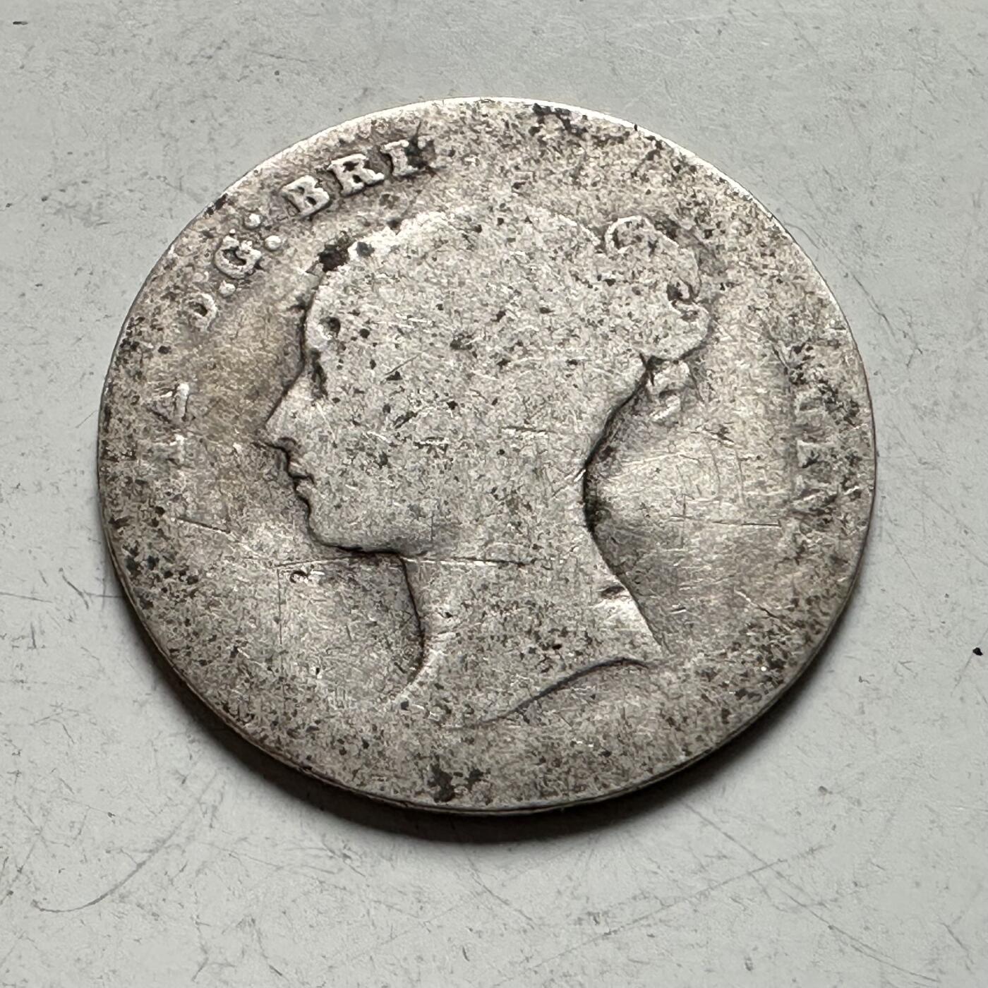 🌹外币初藏🌹🐯2026年第43场   每周二四六晚8️⃣点  世界硬币 英国维多利亚三便士银币 a