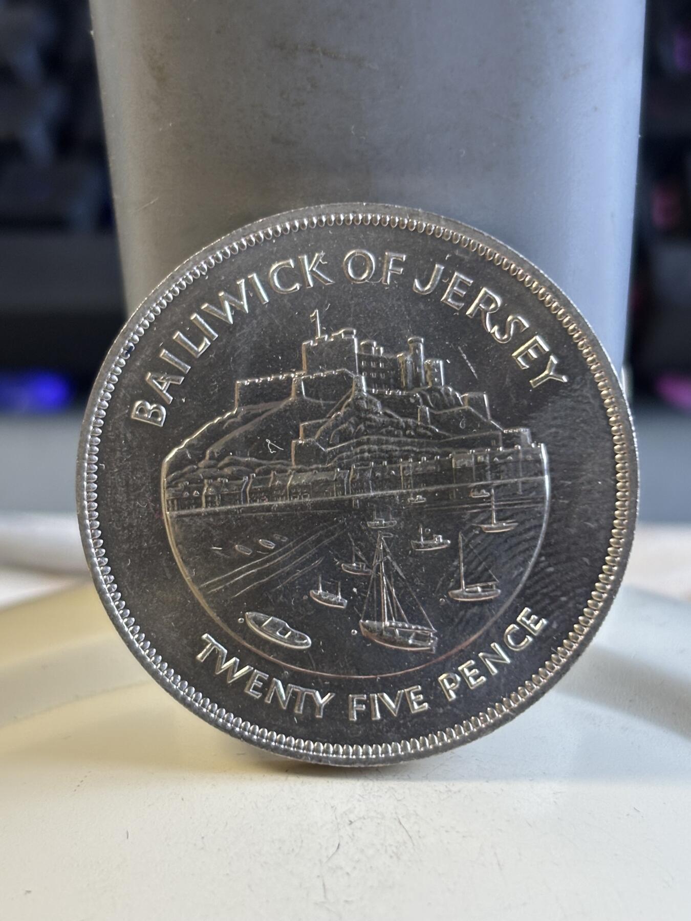 第197期拍卖 泽西1977年伊丽莎白女王登基25周年纪念币