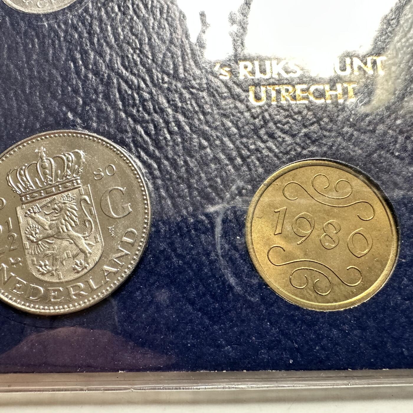 🌹外币初藏🌹🐯2026年第43场   每周二四六晚8️⃣点  世界硬币 荷兰1980年朱莉安娜最后一版套币 原厂包装 退位版套币
