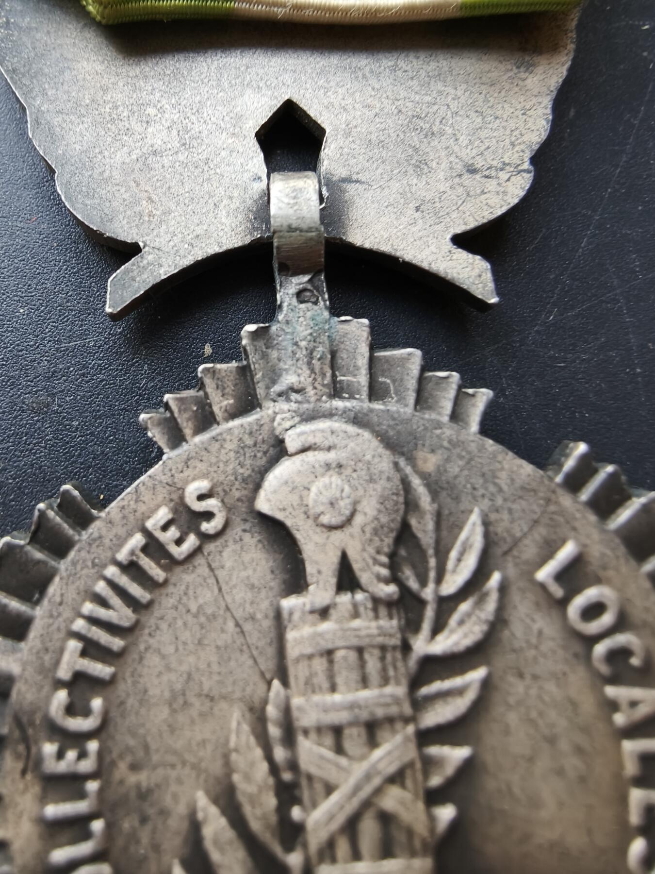 老王徽章第192期 法国银级地方嘉奖奖章     野猪头银标     32.2g