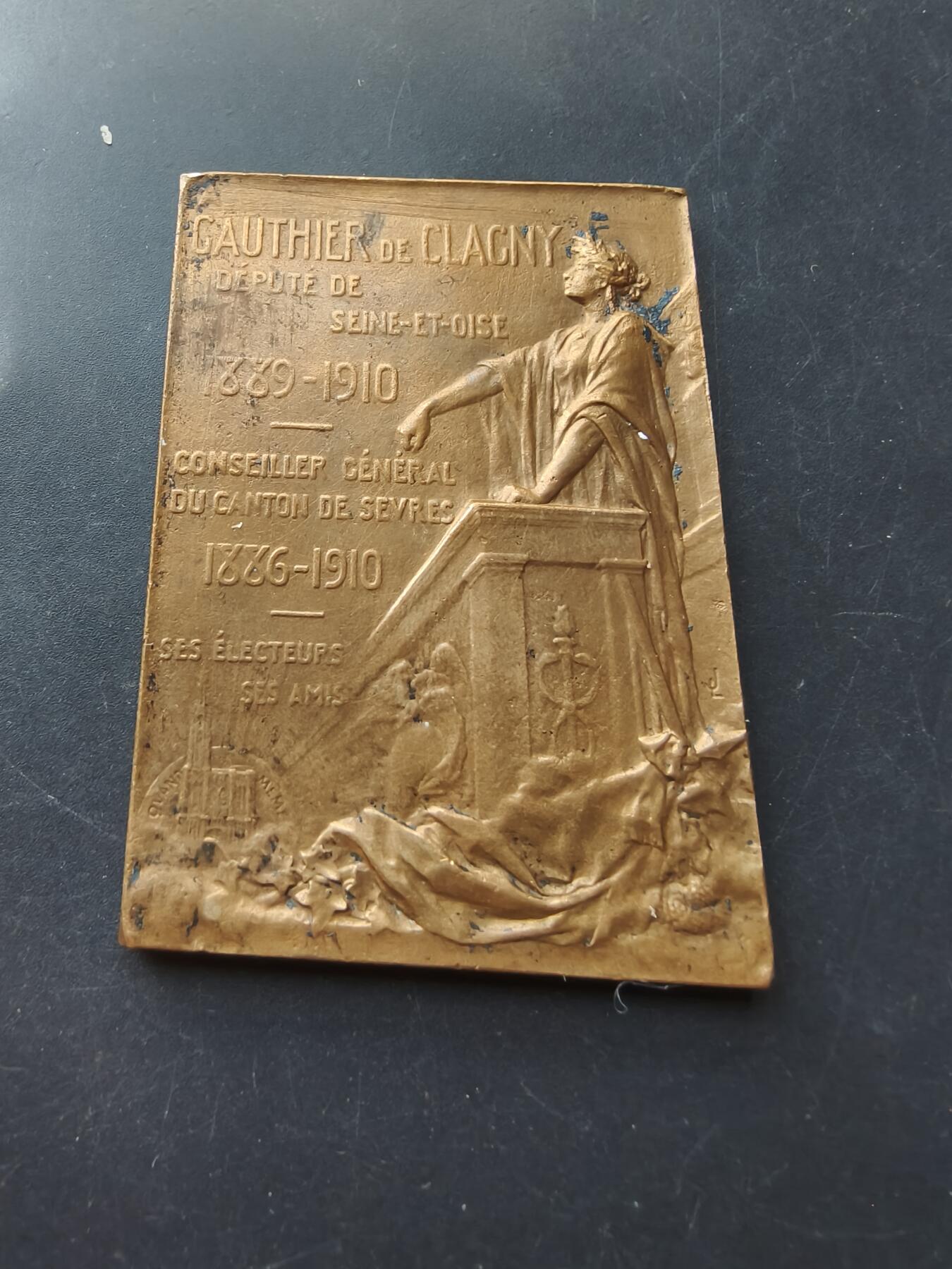 老王徽章第192期 法国塞纳-瓦茨省众议员阿尔贝·戈捷·德·克拉尼方形大铜章       尺寸51×73mm     重量104.1g
