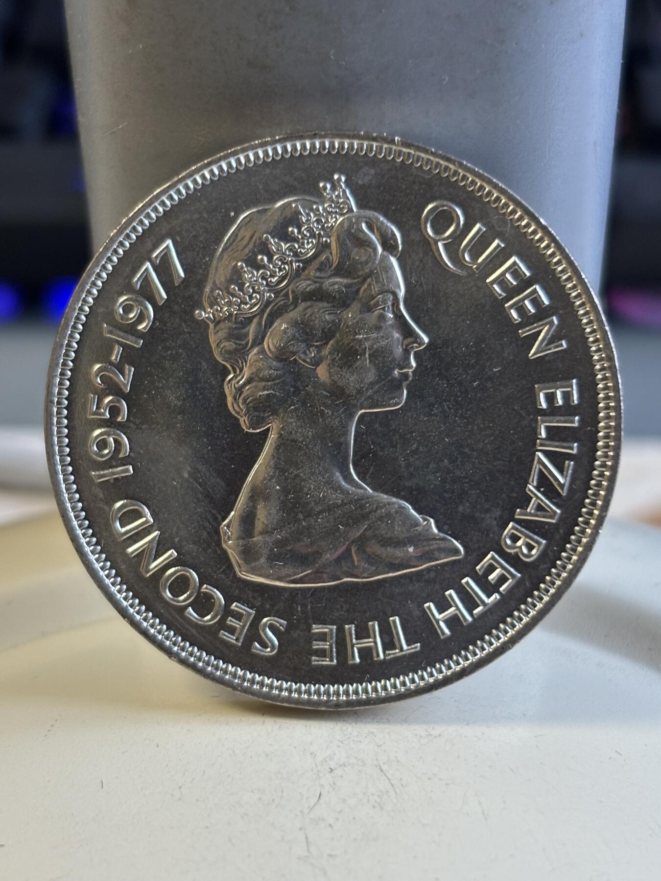 第197期拍卖 泽西1977年伊丽莎白女王登基25周年纪念币