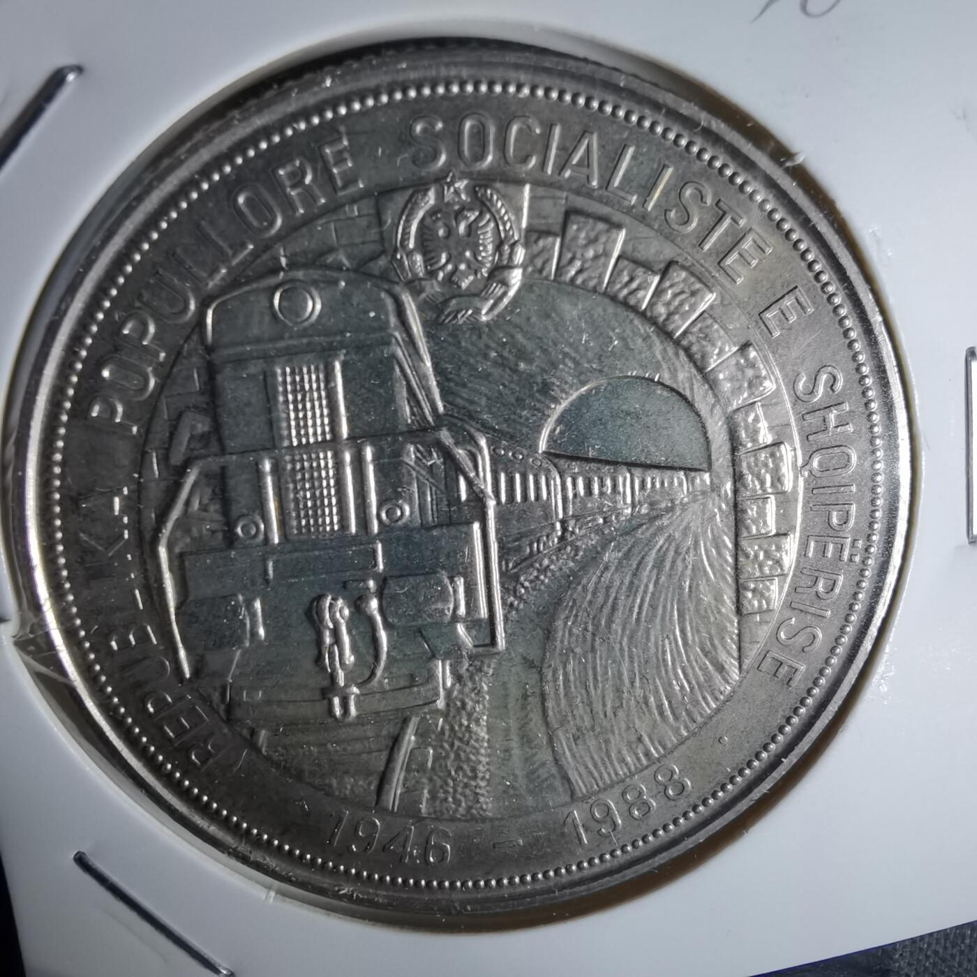 沼泽如烟--第1058场 阿尔巴尼亚1988年5列克纪念币