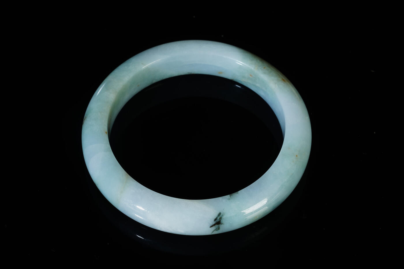 上海都达杂项专场八十一【全场包邮】  天然冰种带绿翡翠（A货）手镯 附鉴定证书97-9