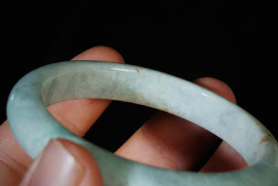 上海都达杂项专场102【全场包邮】  天然冰绿种翡翠（A货）手镯 附鉴定证书97-6