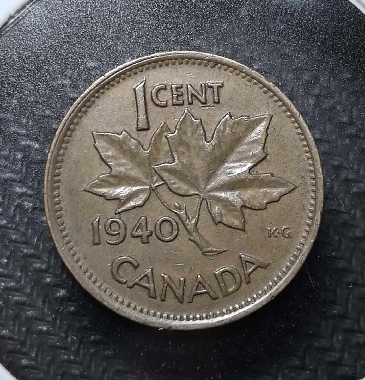 外国优质老铜币纪念币银币专场，周六晚上九点倒数截拍，满百包邮，周日发货,可寄存半年，喜欢朋友微信扫描二维码可直接参拍