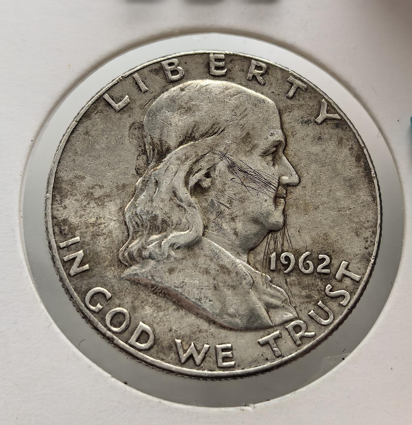 外国优质老铜币纪念币银币专场，周六晚上九点倒数截拍，满百包邮，周日发货,可寄存半年，喜欢朋友微信扫描二维码可直接参拍