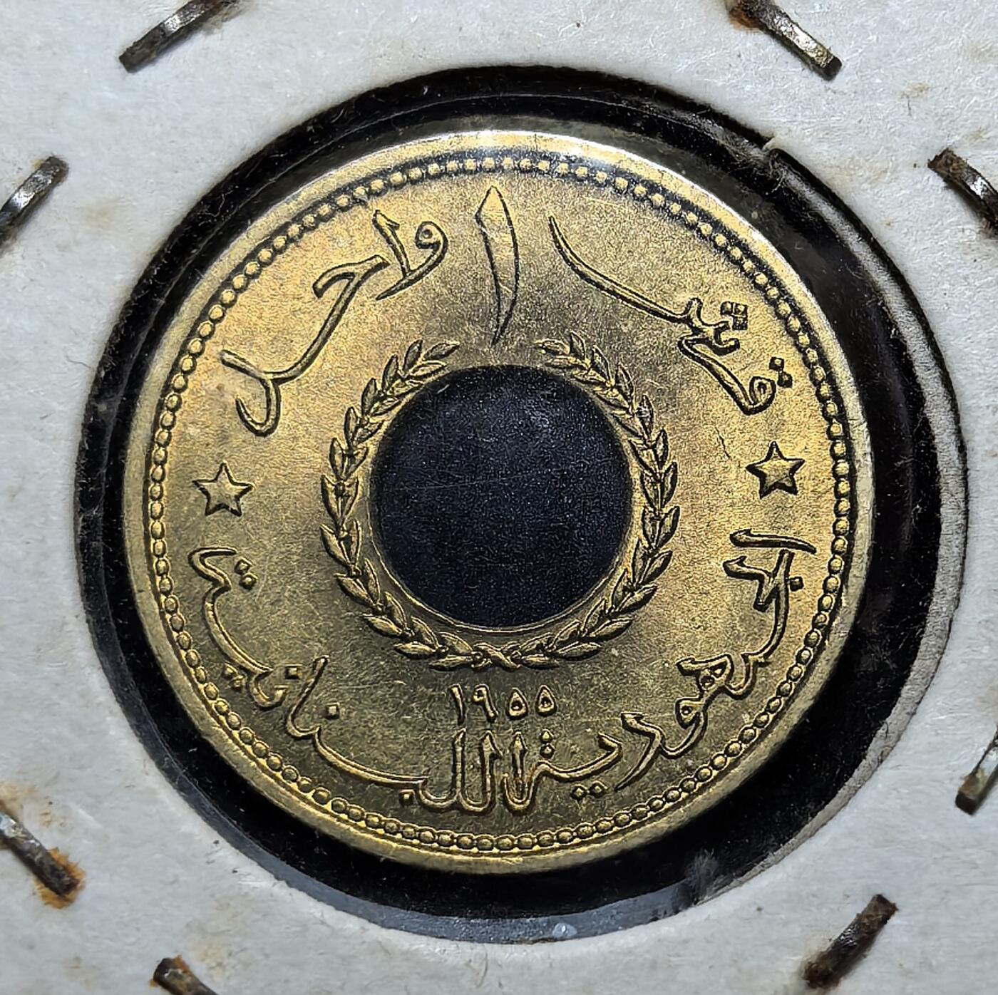 外国优质老铜币纪念币银币专场，周六晚上九点倒数截拍，满百包邮，周日发货,可寄存半年，喜欢朋友微信扫描二维码可直接参拍