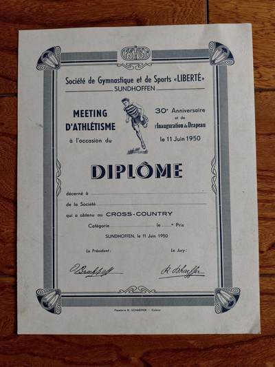 凯旋世界勋赏（第23期）（欢迎送拍）（对拍品有疑问请询问客服，不接受到手刀，出价默认拍品品相。请认真阅读拍卖规则！出价默认已认可！）（收到货请录制开箱视频，无视频概不处理问题。） - 法国工人体操与体育联盟（法国左翼工人体育老牌组织）证书