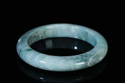 上海都达杂项专场103【全场包邮】  天然 翡翠（A货）手镯 附鉴定证书97-14