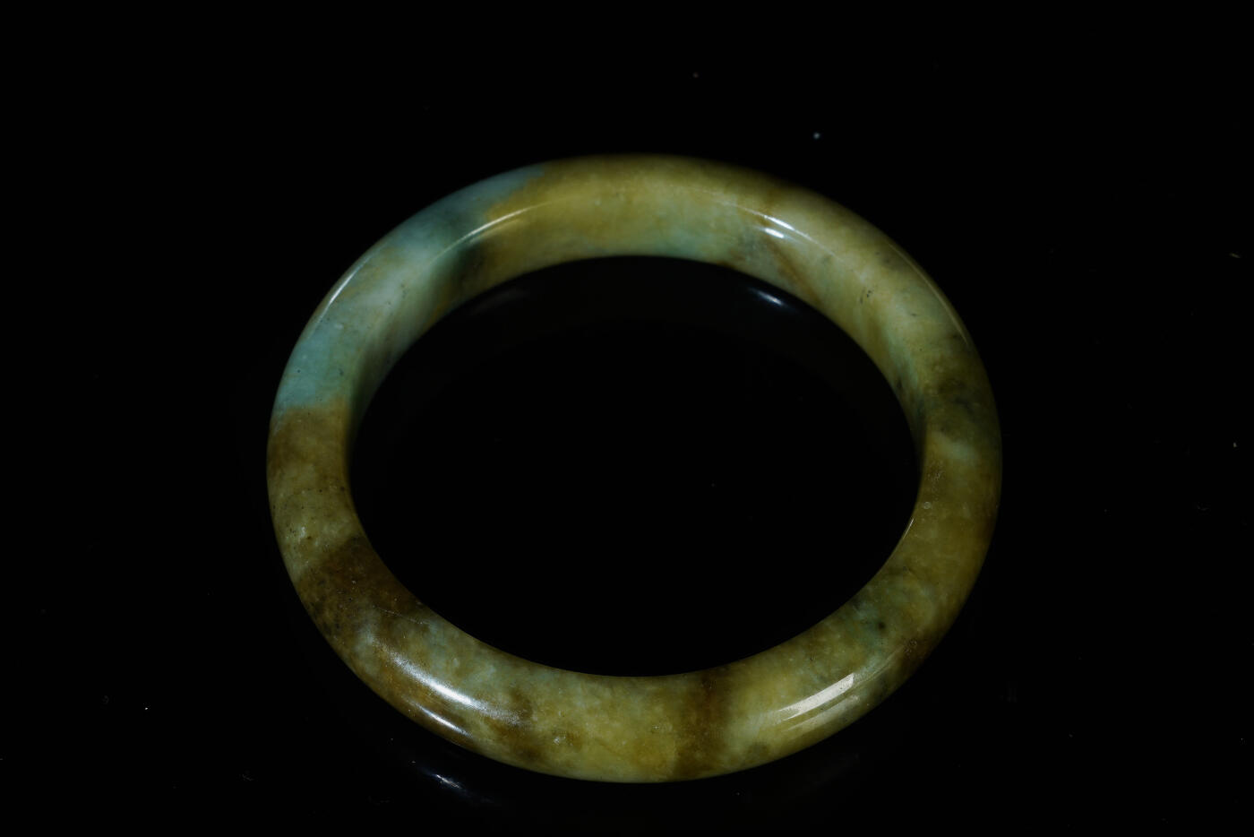 上海都达杂项专场八十一【全场包邮】  天然湖绿翡翠（A货）手镯 附鉴定证书97-12