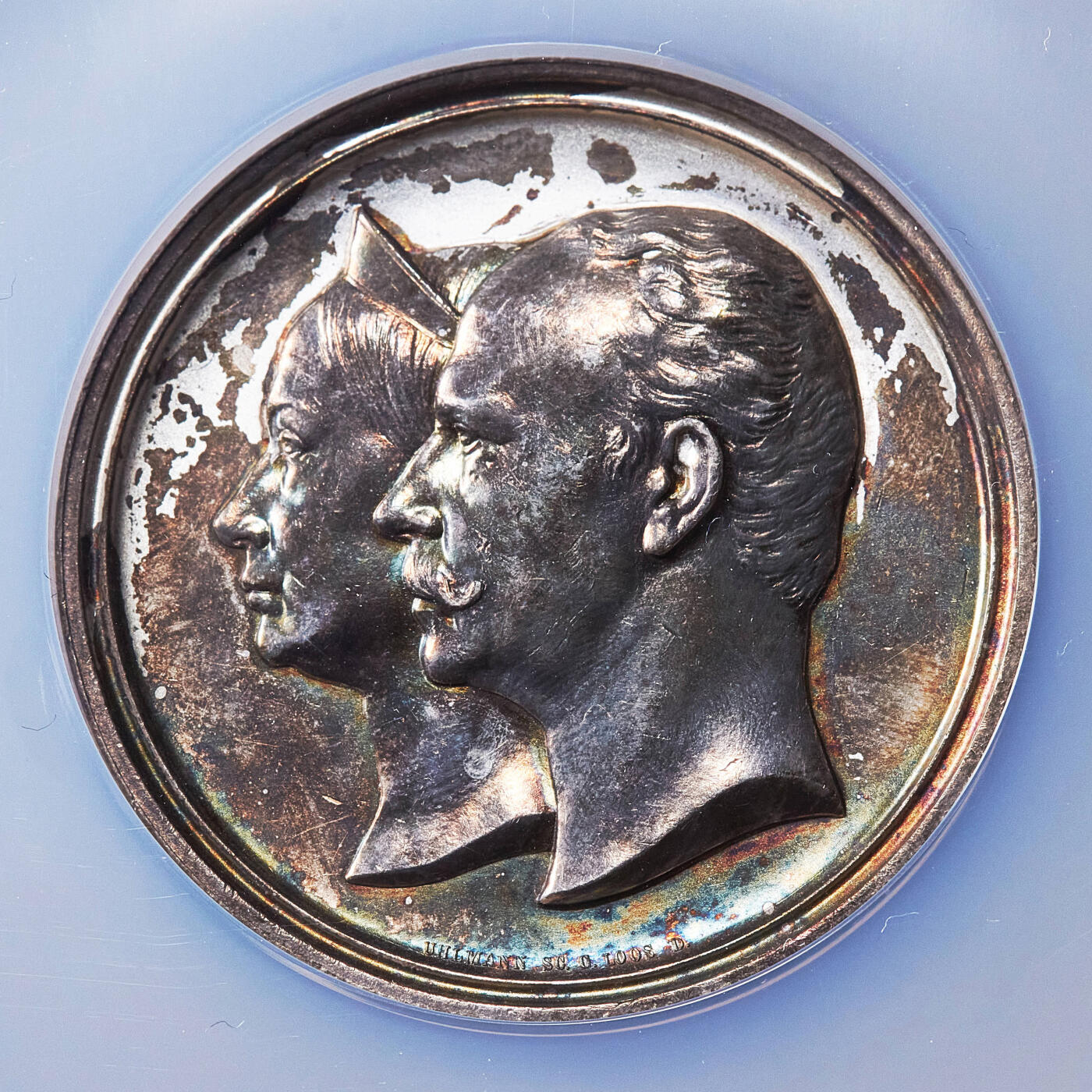 【俄甄集藏】满园春色-2026年(051)04-22星期三 晚 19:30 全场包邮 德国1892年纪念萨克森-魏玛-爱森纳赫大公卡尔·亚历山大与荷兰公主苏菲金婚大银章，NGC MS61，高浮雕，类精制底板，五彩包浆，转光品相，柏林造币厂著名雕刻师Loos作品，直径：50mm，名誉品种