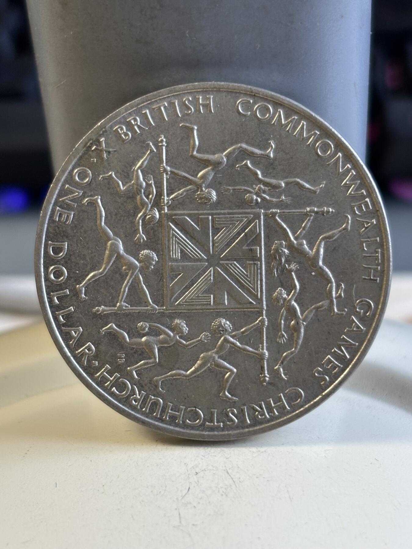 第197期拍卖 新西兰1974年英联邦运动会纪念币