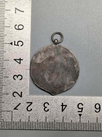 小驴勋章奖章收藏4月18日周六晚六点拍卖（珍爱和平，收藏战争，铭记历史，勿忘国耻，忠党爱国。有偿代拍，送拍规则在简介最后，参拍须阅读规则后再参拍，关系到运费包装发货时效真假辨别等关键信息，拍卖时不再发原图，看大图店主微信码在拍卖店铺介绍里或者找我要） 现代工艺品 开幕式纪念章 非原品