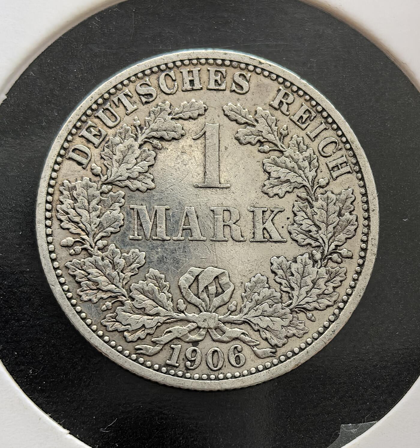 外国优质老铜币纪念币银币专场，周六晚上九点倒数截拍，满百包邮，周日发货,可寄存半年，喜欢朋友微信扫描二维码可直接参拍