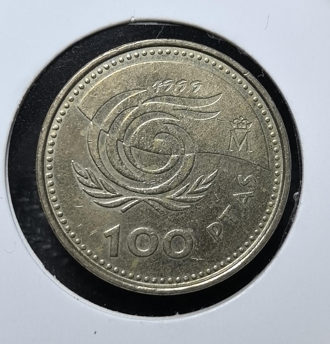 外国优质老铜币纪念币银币专场，周六晚上九点倒数截拍，满百包邮，周日发货,可寄存半年，喜欢朋友微信扫描二维码可直接参拍