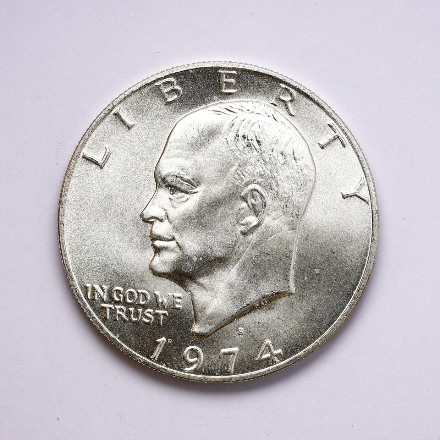 观钱 近现代机制币拍卖No.008（全场顺丰包邮，不区分偏远地区）  美国1974年艾森豪威尔1美元大银币 24g 40%银 MS品相，转光漂亮