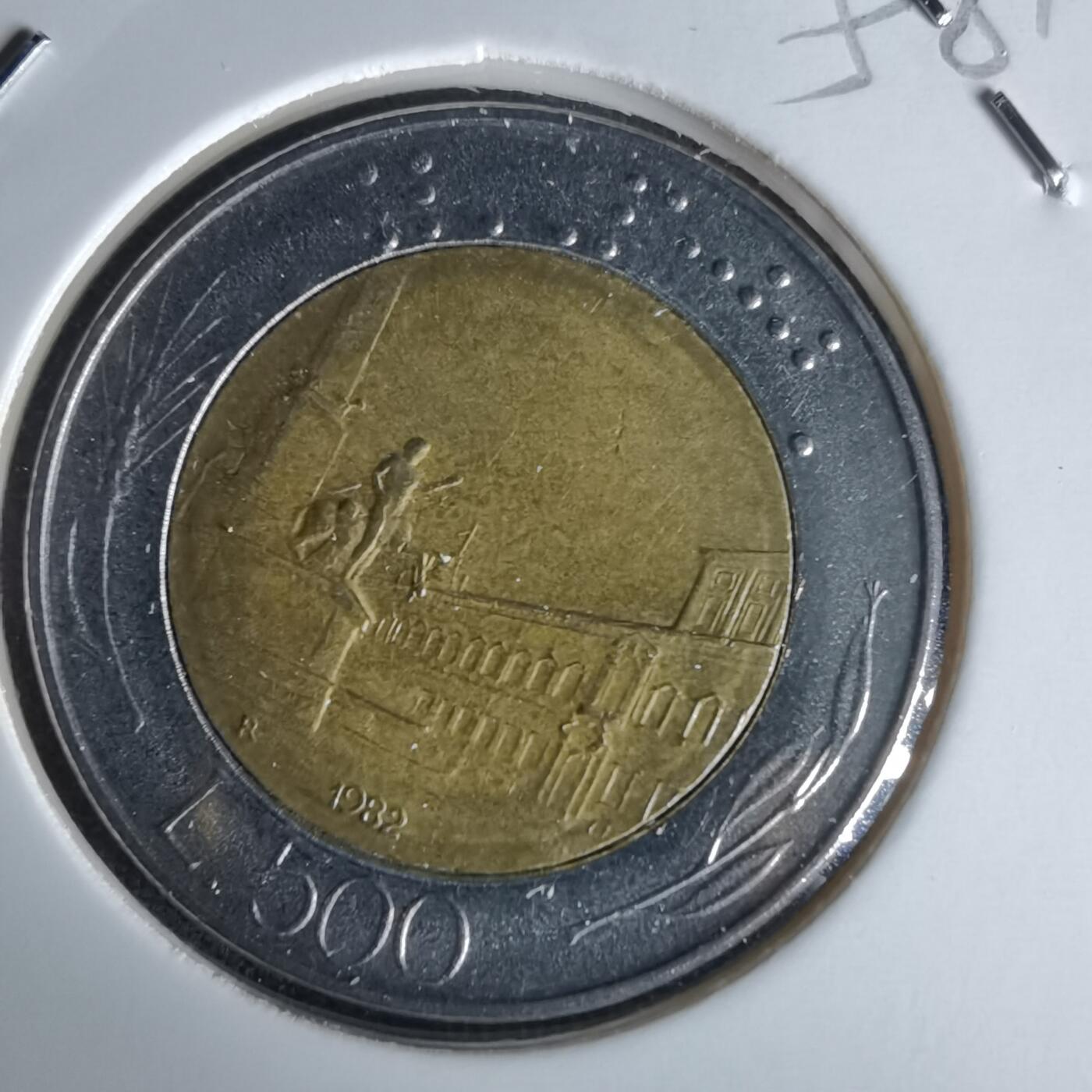 沼泽如烟--第1058场 意大利1982年500里拉