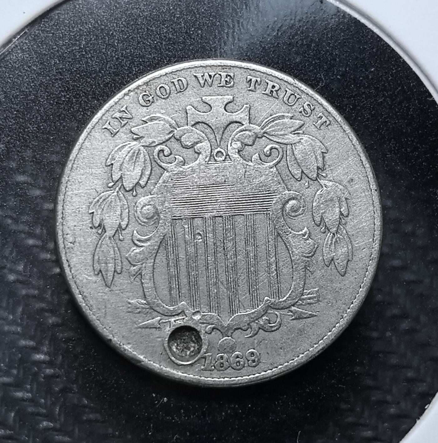 外国优质老铜币纪念币银币专场，周六晚上九点倒数截拍，满百包邮，周日发货,可寄存半年，喜欢朋友微信扫描二维码可直接参拍