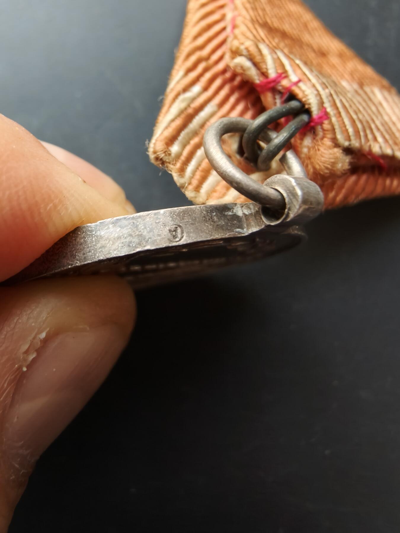 老王徽章第192期 奥匈帝国银级勇敢奖章    卡尔版   带900银标    20g