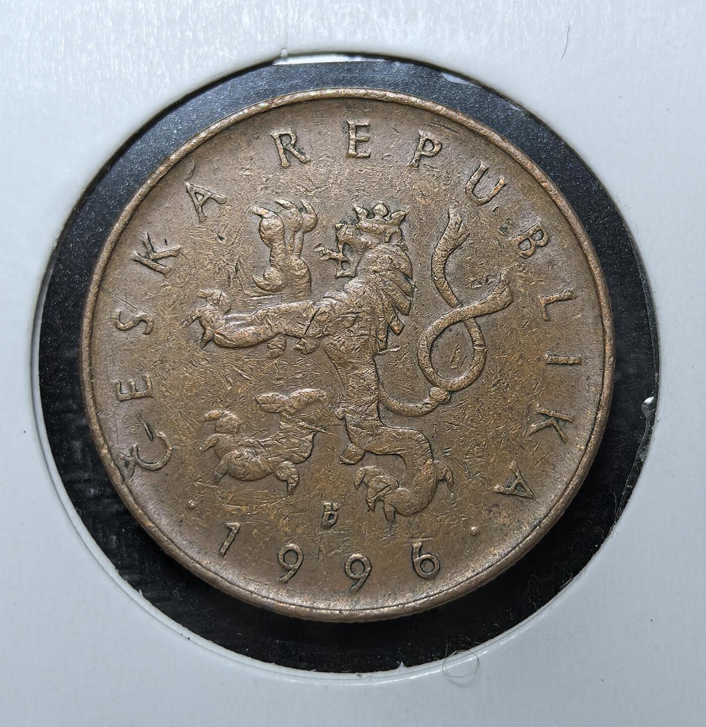 外国优质老铜币纪念币银币专场，周六晚上九点倒数截拍，满百包邮，周日发货,可寄存半年，喜欢朋友微信扫描二维码可直接参拍