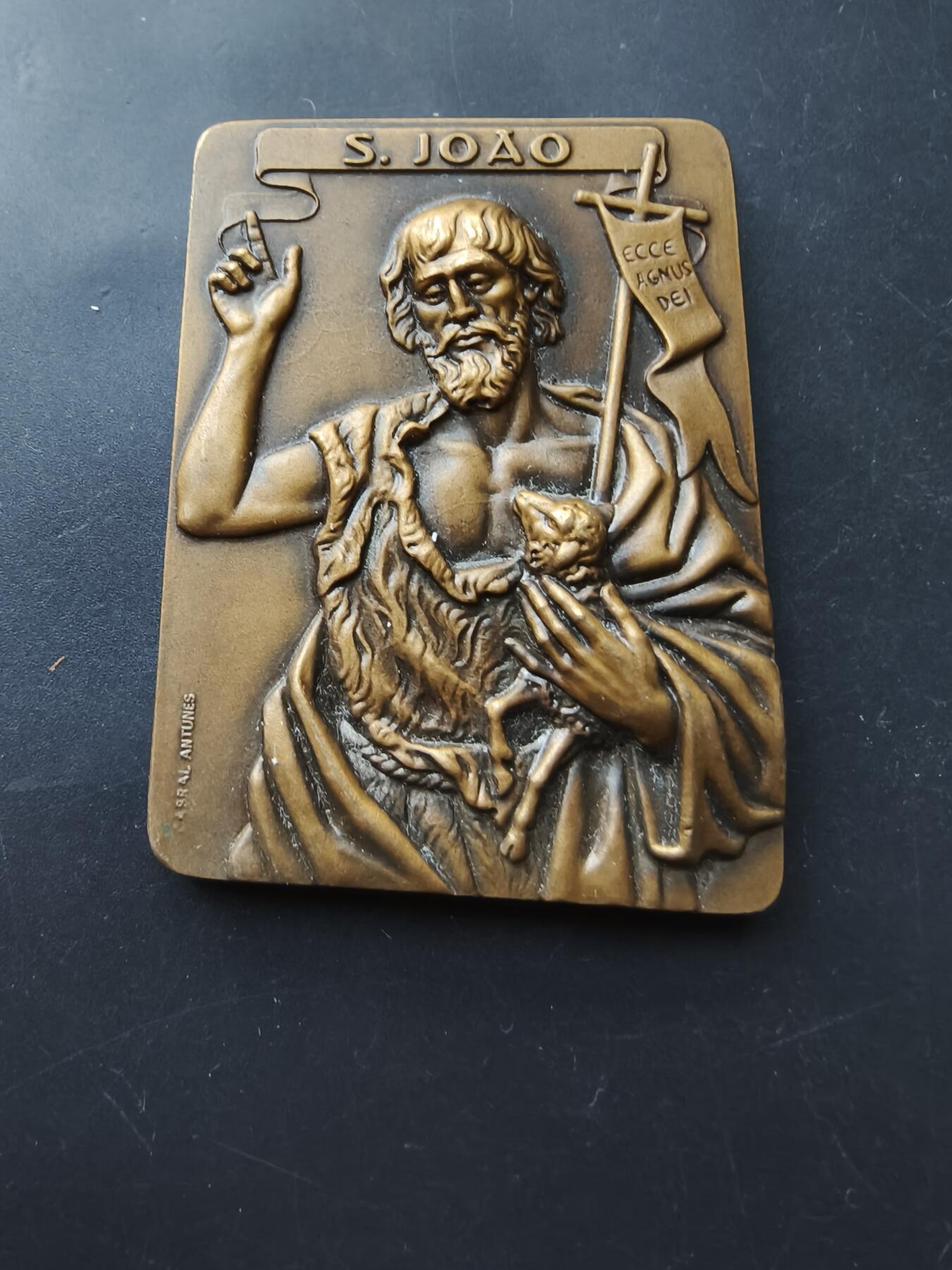 老王徽章第192期 葡萄牙施洗约翰节方形大铜章       尺寸50×70mm     重量146g