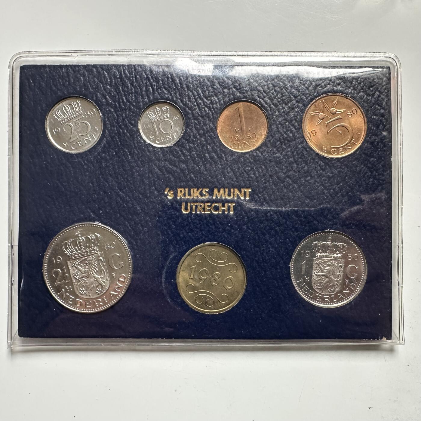 🌹外币初藏🌹🐯2026年第43场   每周二四六晚8️⃣点  世界硬币 荷兰1980年朱莉安娜最后一版套币 原厂包装 退位版套币