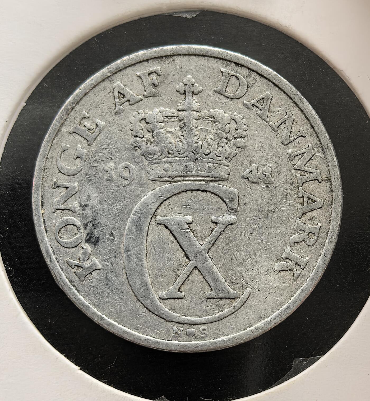 外国优质老铜币纪念币银币专场，周六晚上九点倒数截拍，满百包邮，节前出差在外，5月3日统一发货,可寄存半年，喜欢朋友微信扫描二维码可直接参拍