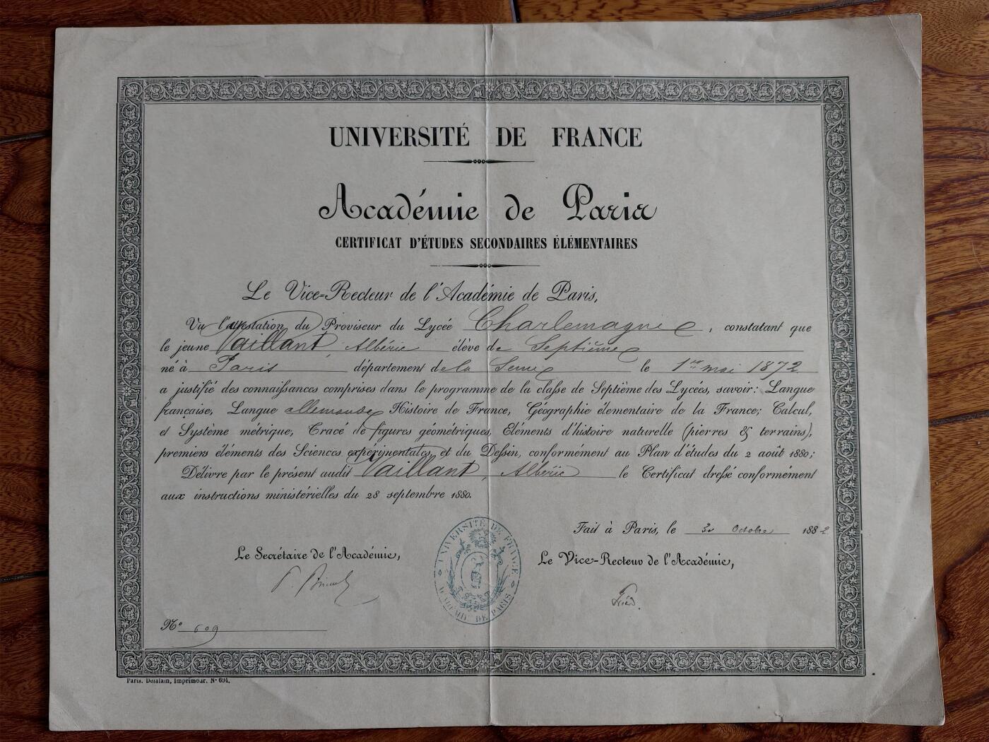 凯旋世界勋赏（第23期）（欢迎送拍）（对拍品有疑问请询问客服，不接受到手刀，出价默认拍品品相。请认真阅读拍卖规则！出价默认已认可！）（收到货请录制开箱视频，无视频概不处理问题。） 1892年法国巴黎大学初等教育证书