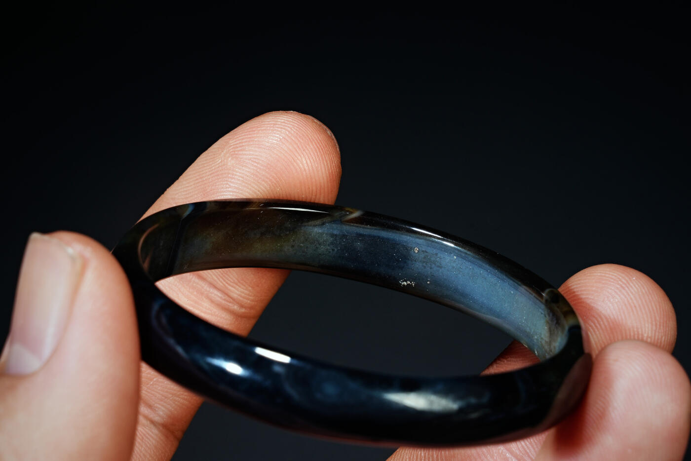 上海都达杂项专场八十一【全场包邮】  天然黑玛瑙手镯 附鉴定证书97-16