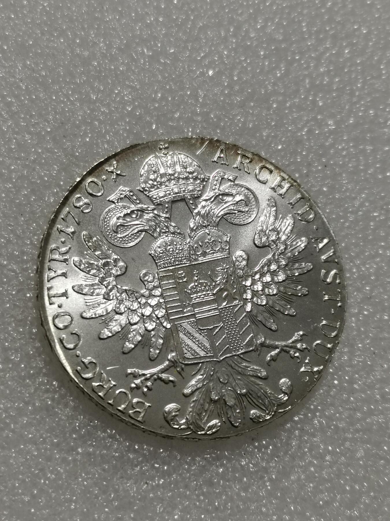 天下钱庄专场欢迎参拍 奥匈帝国大奶妈银币，官方后铸