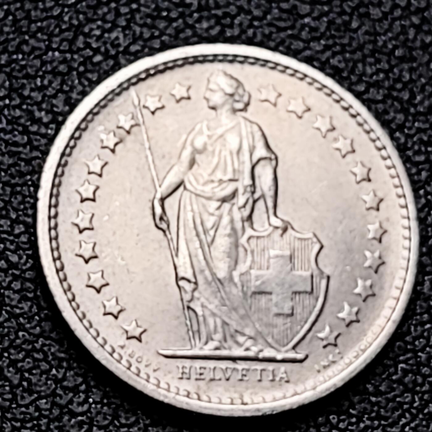 泉币菌-第226场-拍品多 请提前出价 高币值 1968年 瑞士1/2法郎硬币 站人