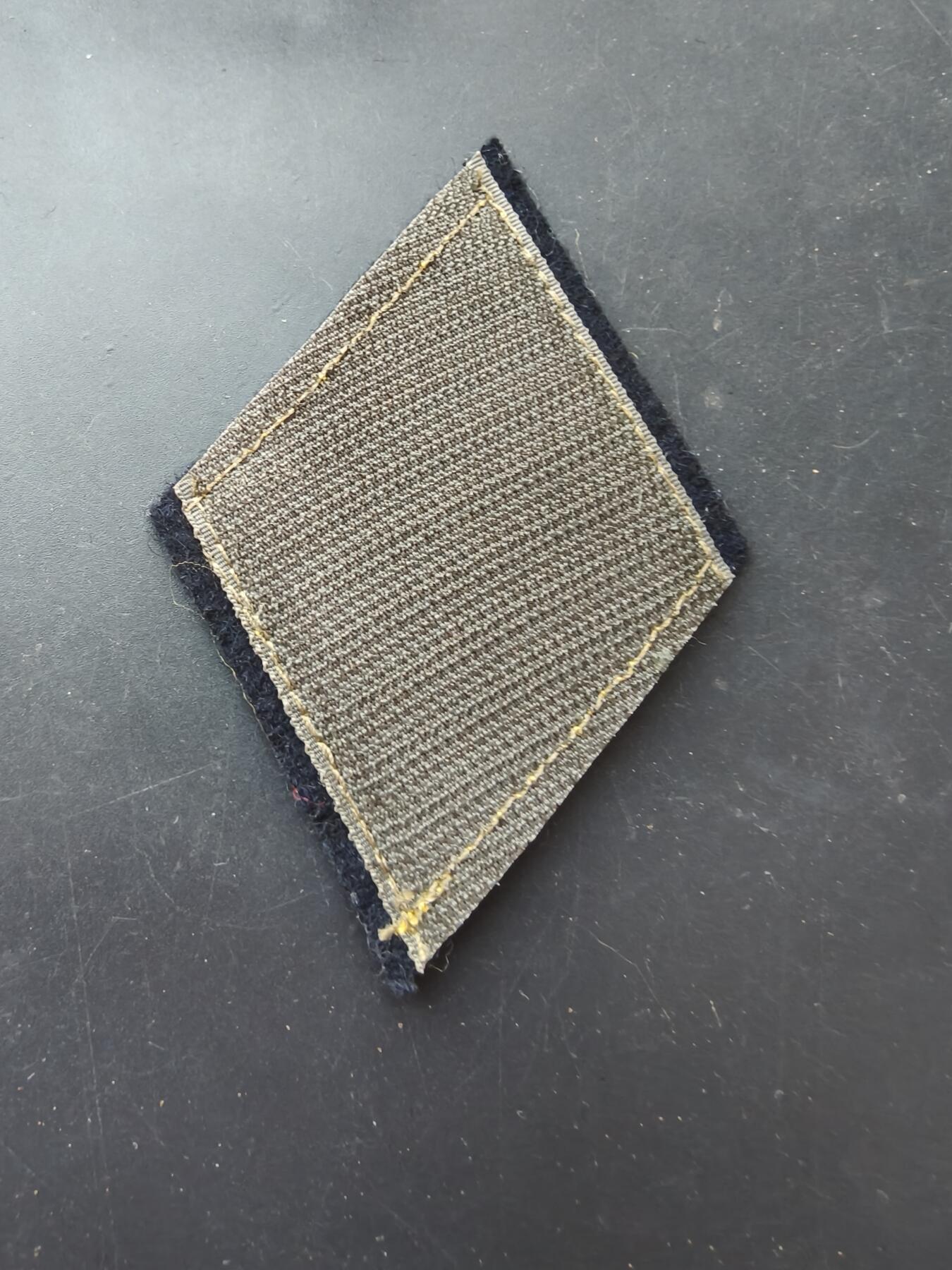 老王徽章第192期 法国陆军第1装甲师臂章