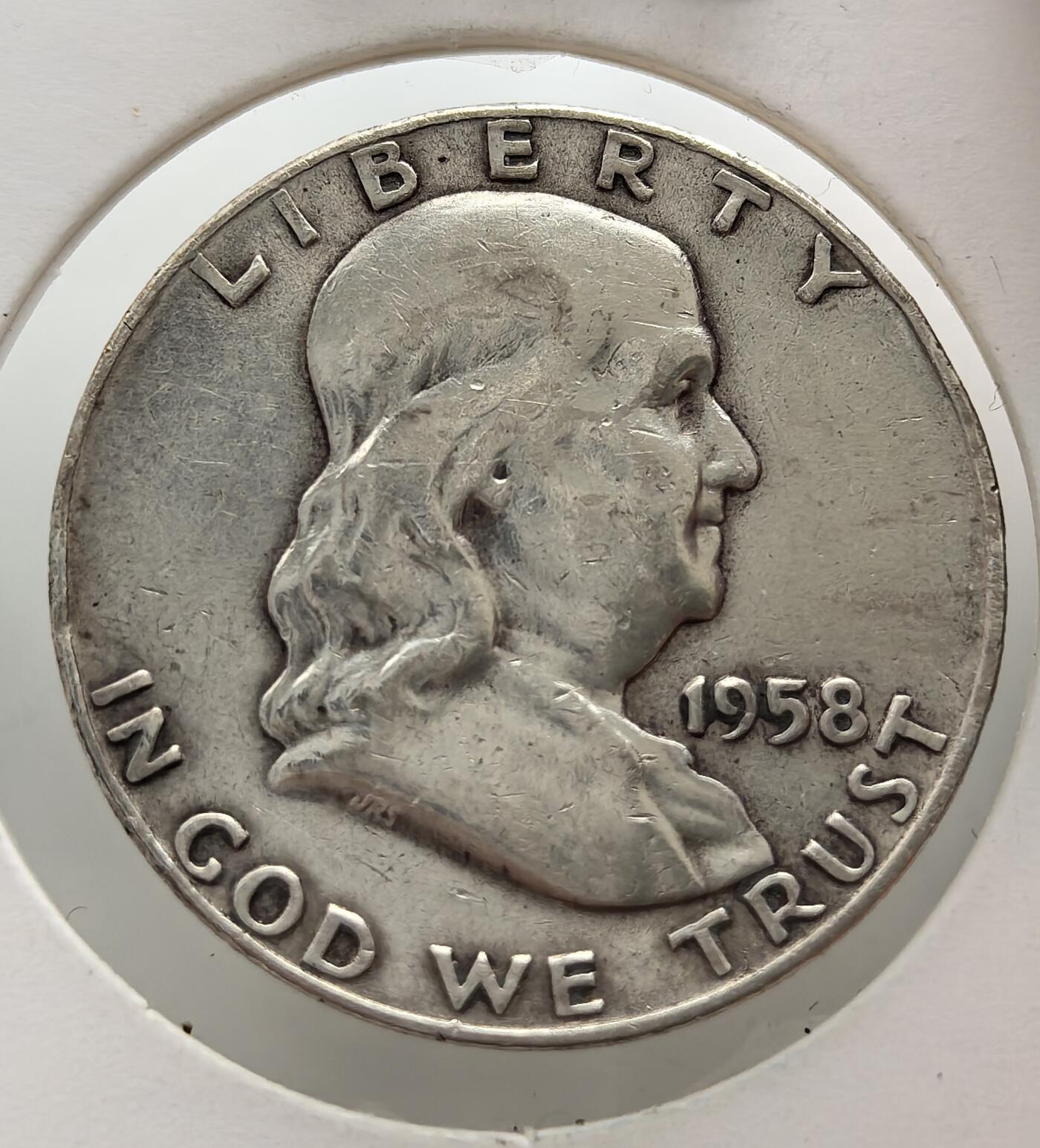 外国优质老铜币纪念币银币专场，周六晚上九点倒数截拍，满百包邮，周日发货,可寄存半年，喜欢朋友微信扫描二维码可直接参拍