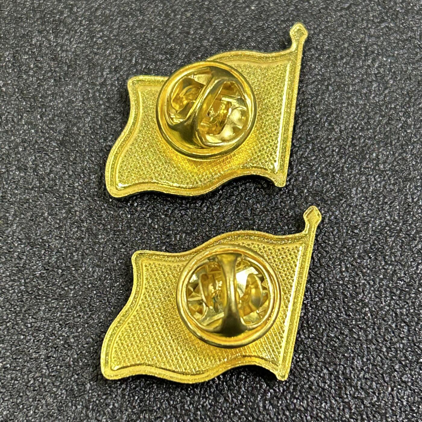 西秦中古拍卖第八十四期  越南共产党党徽 双旗版