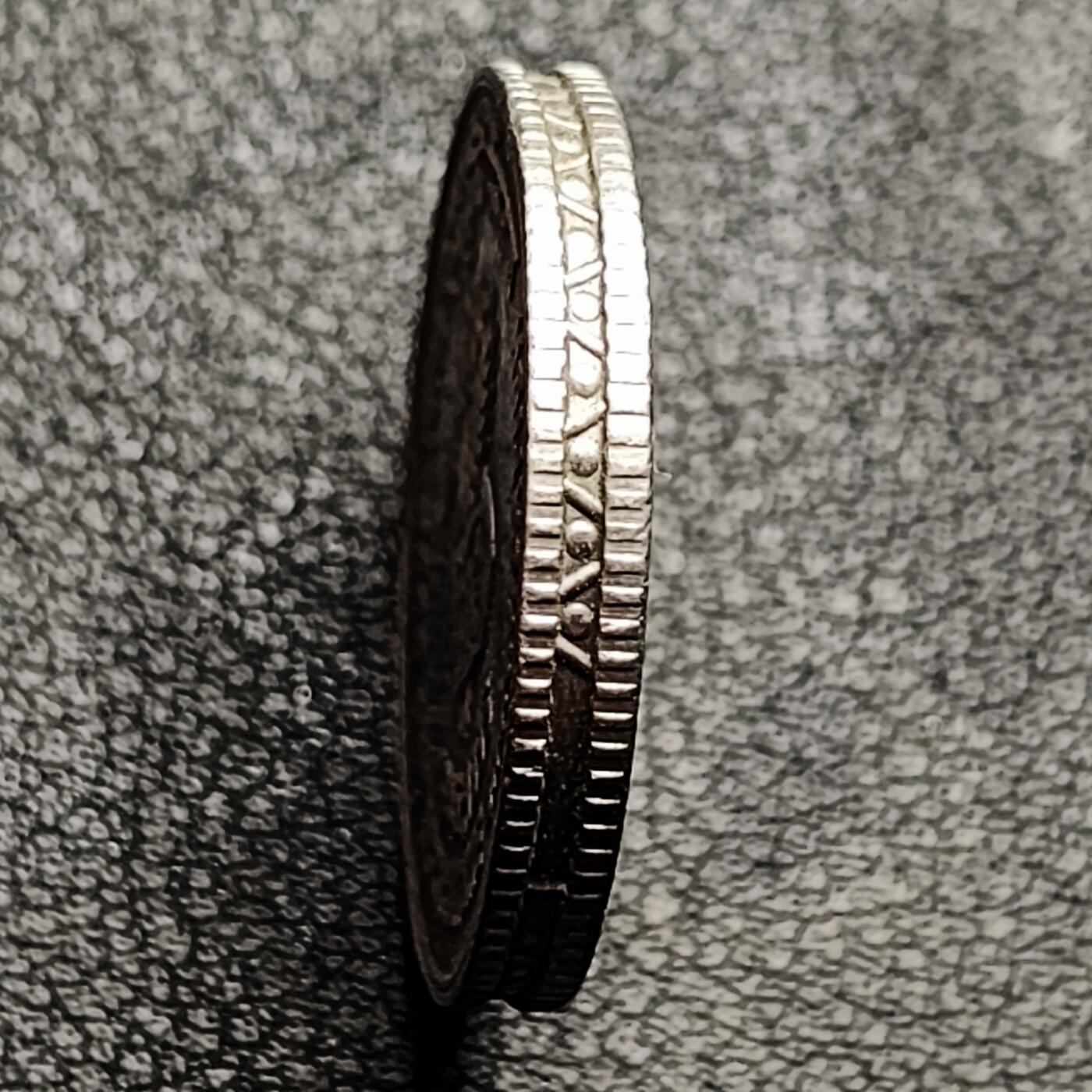 泉币菌-第227场-拍品多 请提前出价 原光极美 厚重 安全边 印度1995年 5卢比纪念币 联合国粮食及农业组织（FAO）成立50周年 23mm 9g