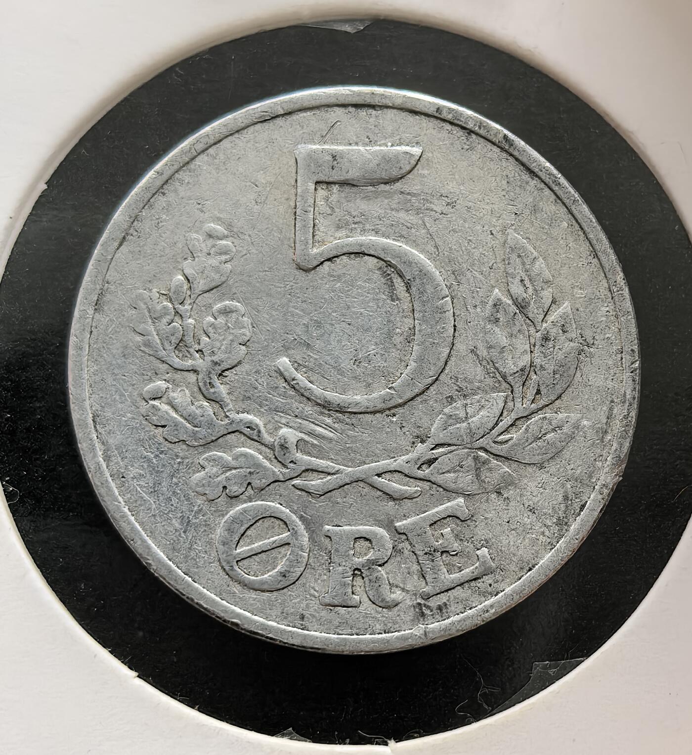 外国优质老铜币纪念币银币专场，周六晚上九点倒数截拍，满百包邮，节前出差在外，5月3日统一发货,可寄存半年，喜欢朋友微信扫描二维码可直接参拍